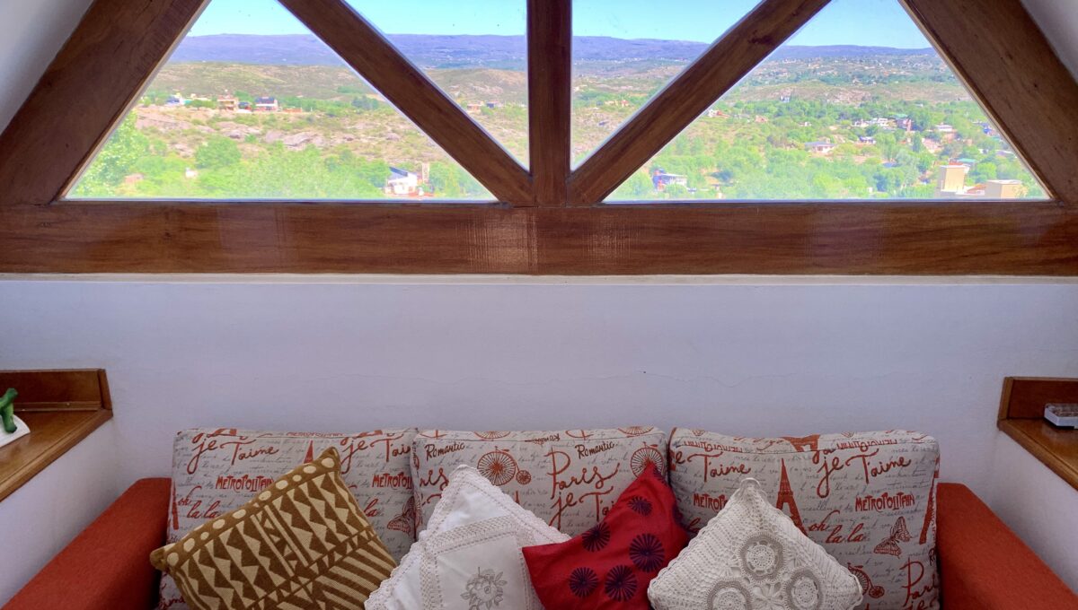 0413E041-E83E-4F61-9149-9E62AB5D0E15_1_201_a