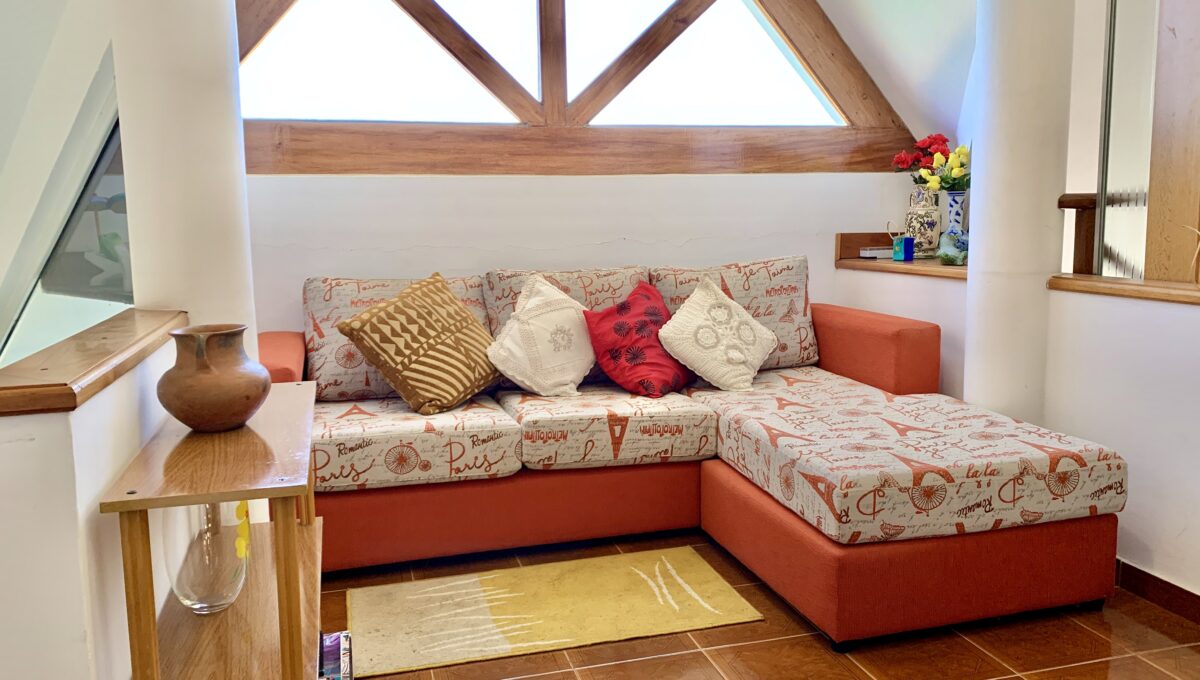 39B04E1D-290C-4197-90C8-36333E77D05E_1_201_a