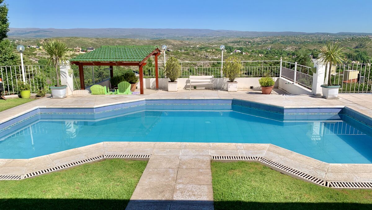 7940E15F-40D4-4422-BA8C-A934C952C878_1_201_a