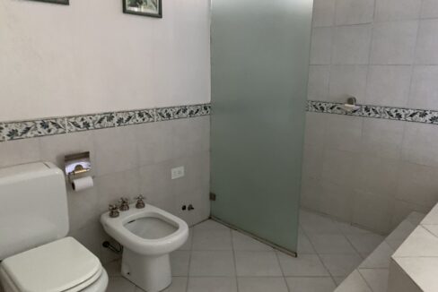 8D027A31-9657-48FB-9343-430439E83C35