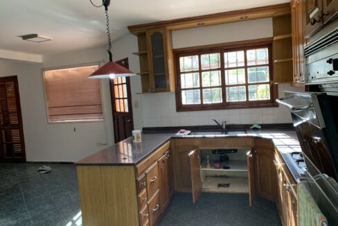 8E3CB55A-B243-4085-8CB5-C3110BA143F4