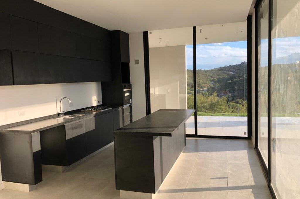 WhatsApp Image 2021-03-29 at 3.09.04 PM (2)